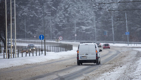 Ketvirtadienio eismo sąlygos Vilniuje