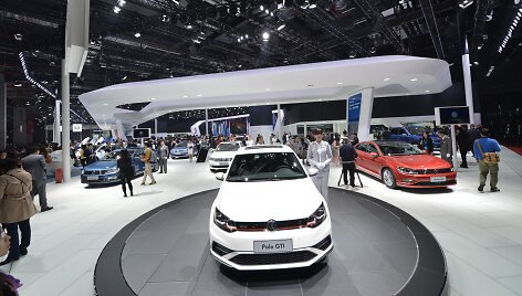 16-oji &Scaron;anchajaus automobilių paroda
