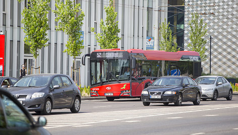 Epidemiologinė situacija koreguoja viešojo transporto tvarkaraščius Vilniuje: ką reikia žinoti?