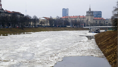 Pamažu pavasarėjantis Vilnius