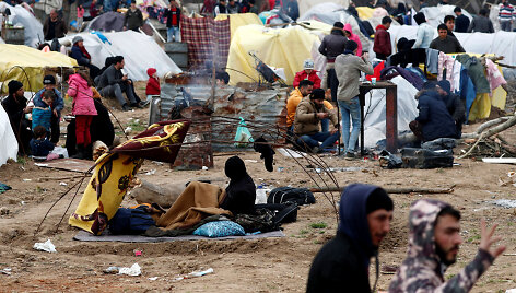 Migrantų stovykla Turkijoje, prie sienos su Graikija