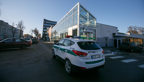 Kaune pareigūnai tikrino prekybos centrų aik&scaron;teles
