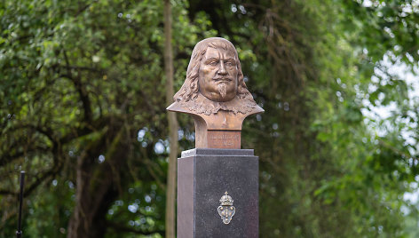 Merkinėje atidengtas paminklas Vladislovui Vazai