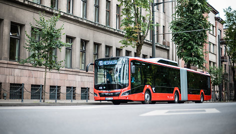 Naujasis 18 metrų ilgio „MAN Lion‘s City“ hibridinis autobusas