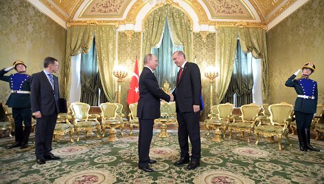 Vladimiras Putinas susitiko su Recepu Tayyipu Erdoganu.