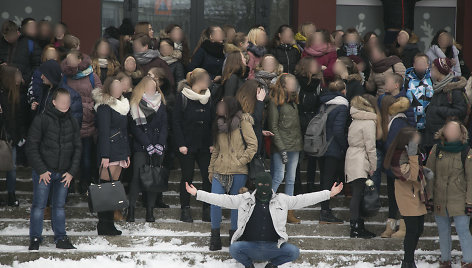 Mokinių protestas Vilniaus „Laisvės“ gimnazijoje