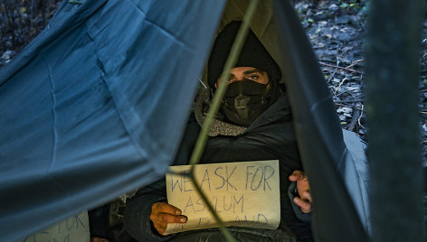 Nelegalus migrantas Baltarusijos-Lenkijos pasienyje