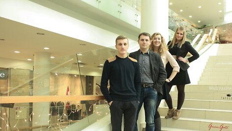 Eylean Board komanda. I&scaron; kairės į de&scaron;inę Vidas Vasiliauskas, Evaldas Bieliūnas, Dovilė Misevičiūtė, Kamilė Vitaitė.