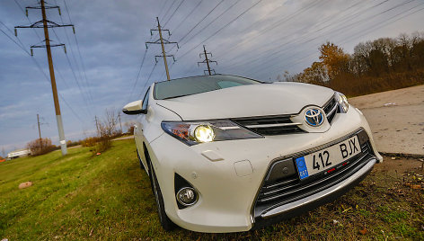 „Toyota Auris“ universalas