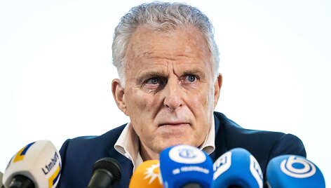Peteris R. de Vriesas