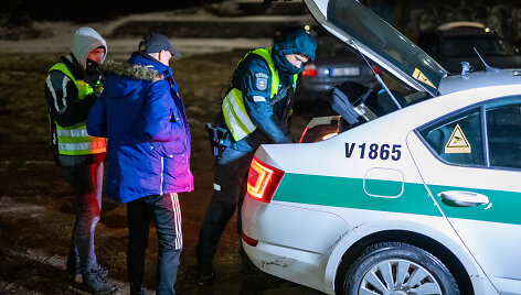 Naktinis policijos reidas