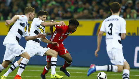 Kingsley Comanas