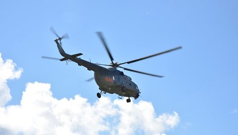 Karinių oro pajėgų sraigtasparnis Mi-8