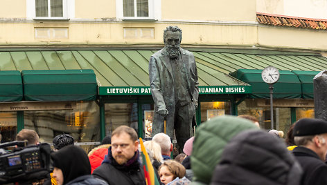 Paminklas J.Basanavičiui tapo 24–ąja projekto „Vilniaus kalbančios skulptūros“ dalimi