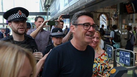 Andy Burnhamas / Temilade Adelaja / REUTERS