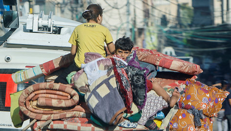 Palestiniečiai palieka šiaurinę Gazos Ruožo dalį