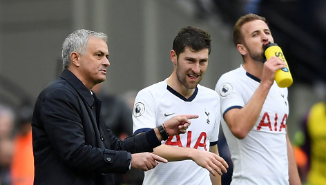 Jose Mourinho su Benu Daviesu ir Harry Kane'u