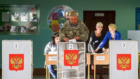 Rusai balsuoja rinkimuose