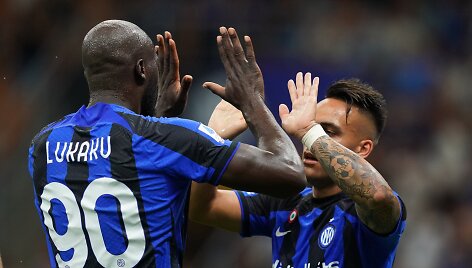 Romelu Lukaku ir  Lautaro Martinezas