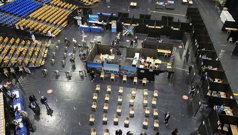 Vakcinavimo nuo koronaviruso centras Prancūzijoje