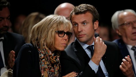 Emmanuelis Macronas su žmona Brigitte Trogneux