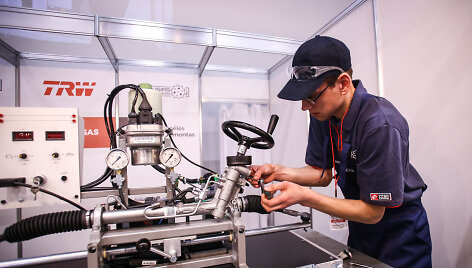 Vilniuje prasidėjo konkursas &bdquo;Geriausias jaunasis automechanikas&ldquo;