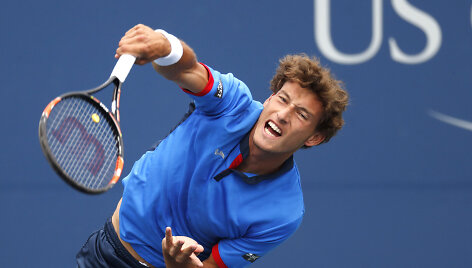 Dominicas Thiemas prie&scaron; Pablo Carreno-Bustą