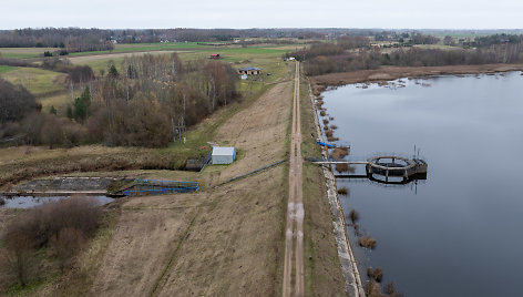 Bartkuškio užtvanka ir šalia jos veikianti hidroelektrinė Širvintų rajone