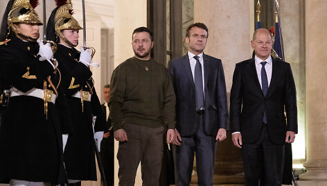 Volodymyras Zelenskis, Emmanuelis Macronas ir Olafas Scholzas
