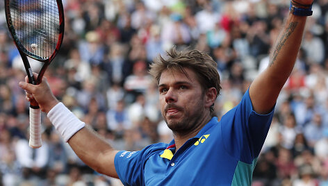 Stanas Wawrinka prie&scaron; Mariną Čiličių
