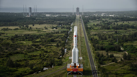 Kinijos sunkioji ne&scaron;ančioji raketa &bdquo;Long March 5B&ldquo;