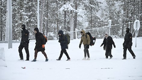 Migrantai prie Suomijos sienos