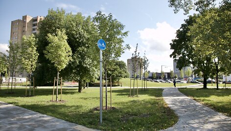 Atnaujintas laisvės kovotojo Juozo Luk&scaron;os-Daumanto vardo skveras Žirmūnuose