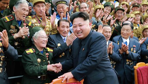 &Scaron;iaurės Korėjoje yra kuo pasidžiaugti jos lyderiui Kim Jong Unui