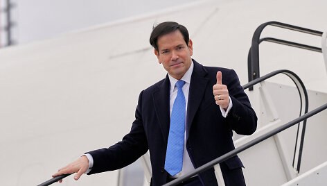 Alex Brandon / via REUTERS
