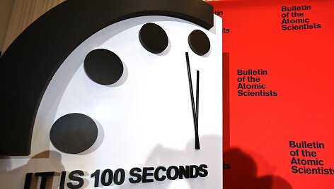 Pasaulio pabaigos laikrodis rodo 100 sekundžių iki vidurnakčio