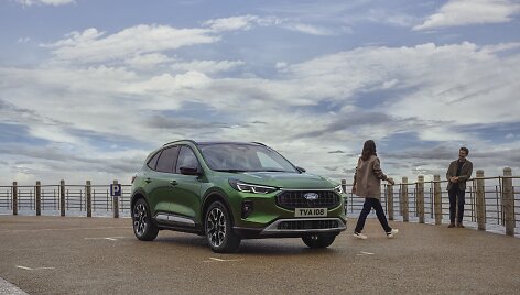 &bdquo;Ford Kuga&ldquo; hibridas