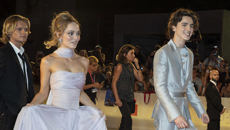 Timothee Chalamet ir Lily-Rose Depp