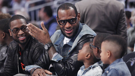 LeBronas Jamesas su sūnumis
