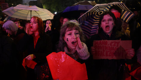 Protestas už palengvintą prieigą prie abortų Lenkijoje /  / AP