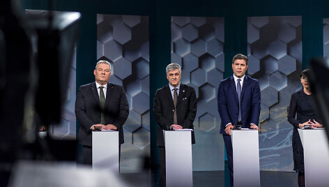 Islandijos partijų lyderiai per debatus