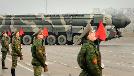 Tarpžemyninės balistinės raketos „Topol-M“