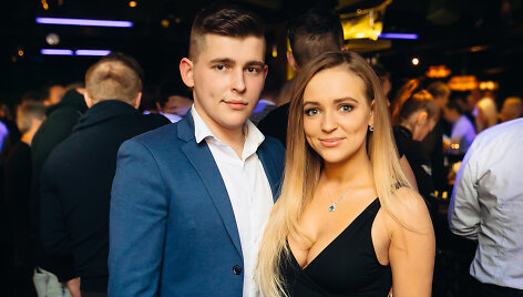 Monika &Scaron;alčiūtė su broliu