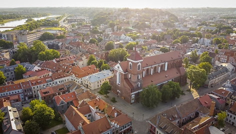 Ankstyvas sekmadienio rytas Kauno senamiestyje