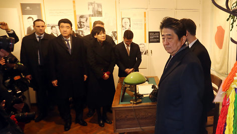 Kaune lankosi Japonijos ministras pirmininkas Shinzo Abe