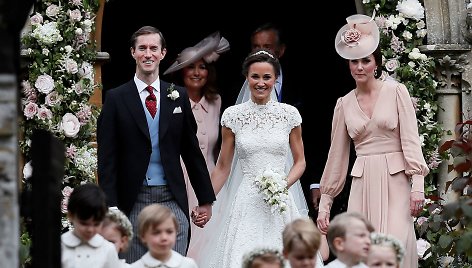 Pippa Middleton, Jamesas Matthewsas ir Kembridžo hercogienė Catherine