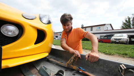 Debiutas &ndash; Karolis Rai&scaron;ys su savo &bdquo;Lotus&ldquo; pirmą kartą skries Nemuno žiedu