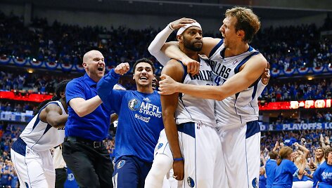Vince'as Carteris ir Dirkas Nowitzkis