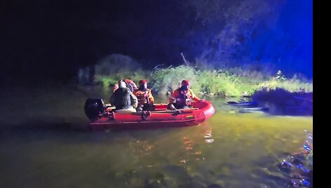 Ugniagesiai pirmadienio vakarą sulaukė pagalbos pra&scaron;ymo i&scaron; buriuotojų.