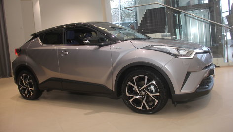 „Toyota C-HR“